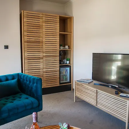 Reverence Boutique Hotel-2